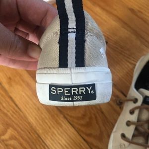 Used sperry